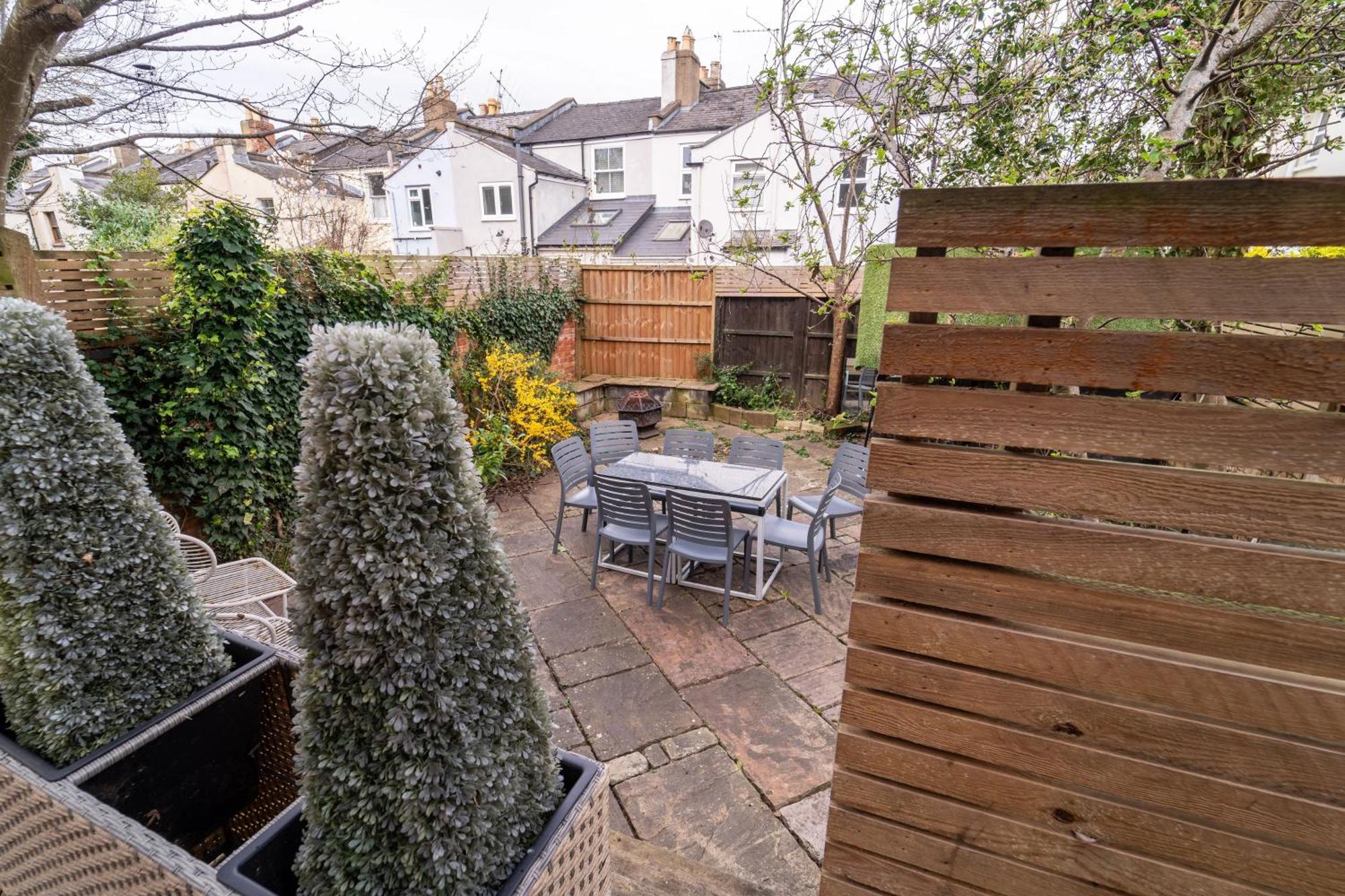Victorian Townhouse 5 Bedrooms Holiday home *