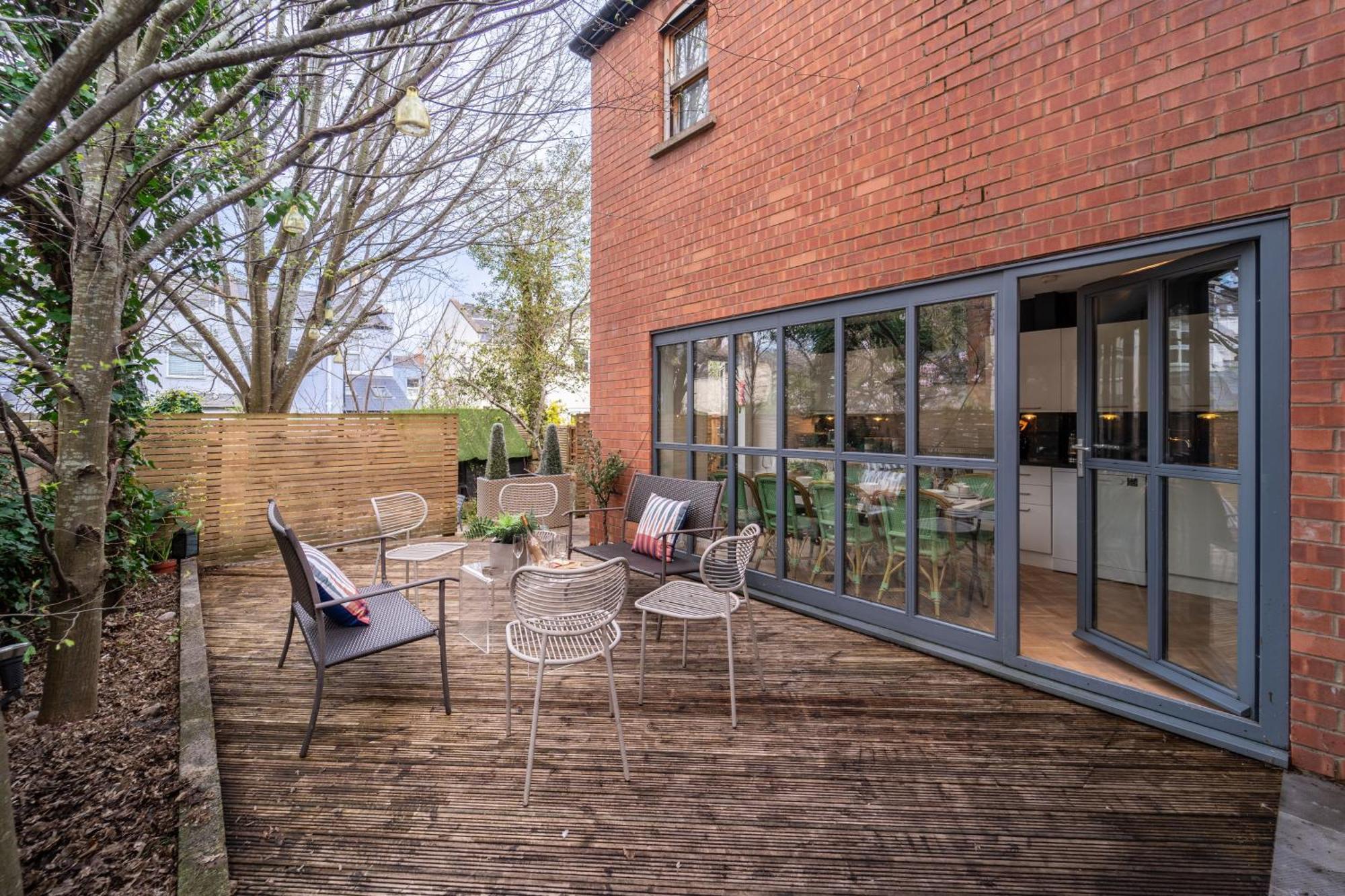 Victorian Townhouse 5 Bedrooms